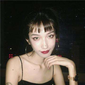 魔兽英雄v传官方版下载